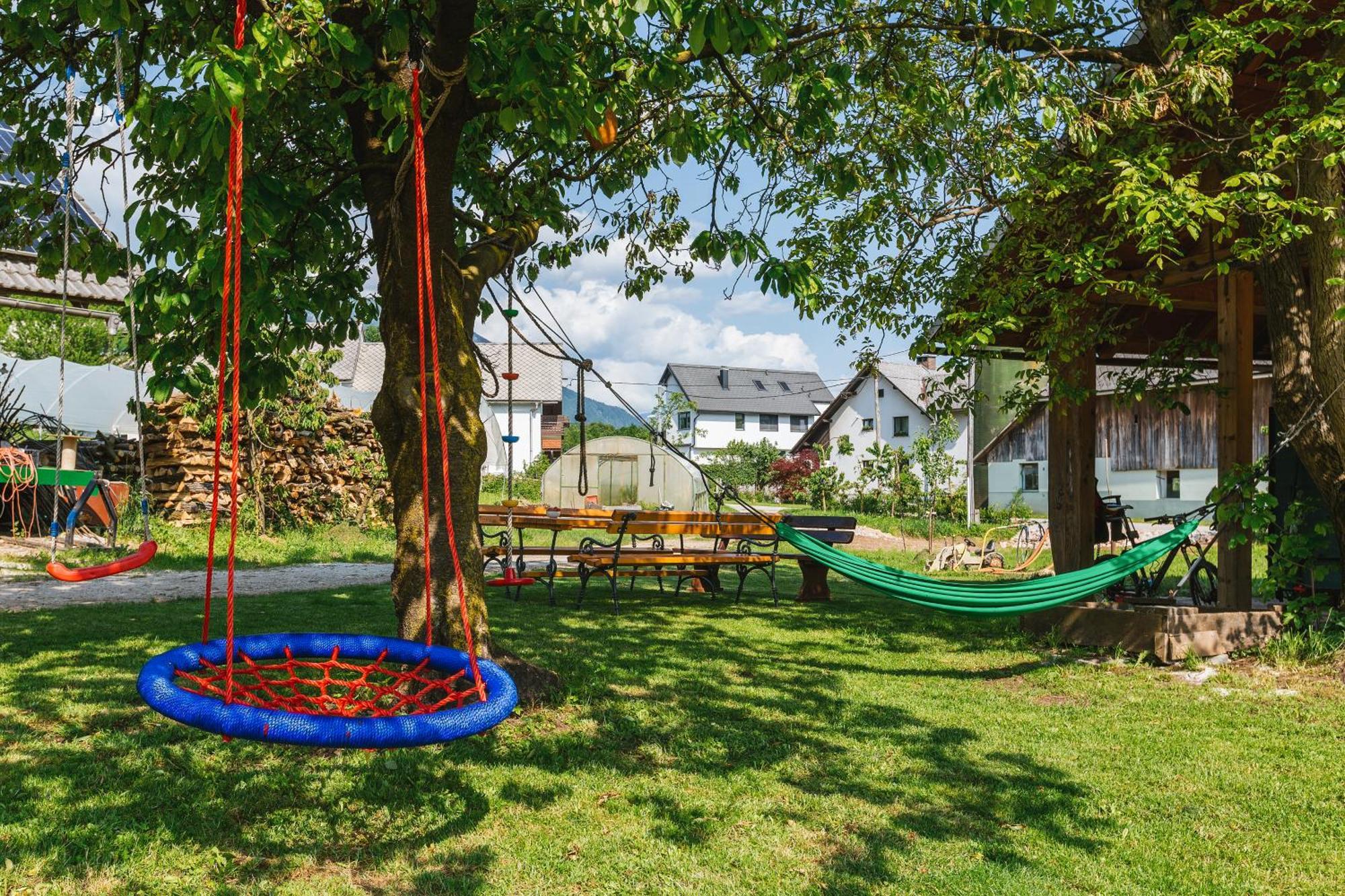 Pr'Jernejc Agroturism Villa Lesce  Buitenkant foto