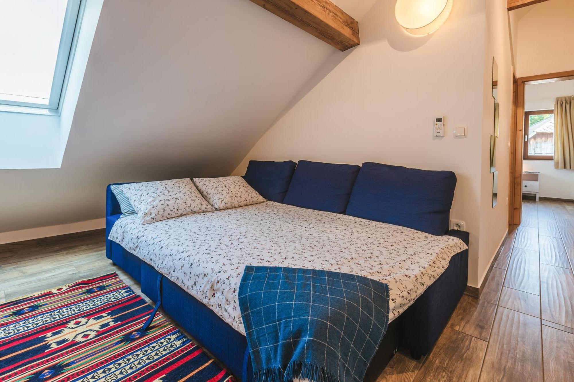 Pr'Jernejc Agroturism Villa Lesce  Buitenkant foto